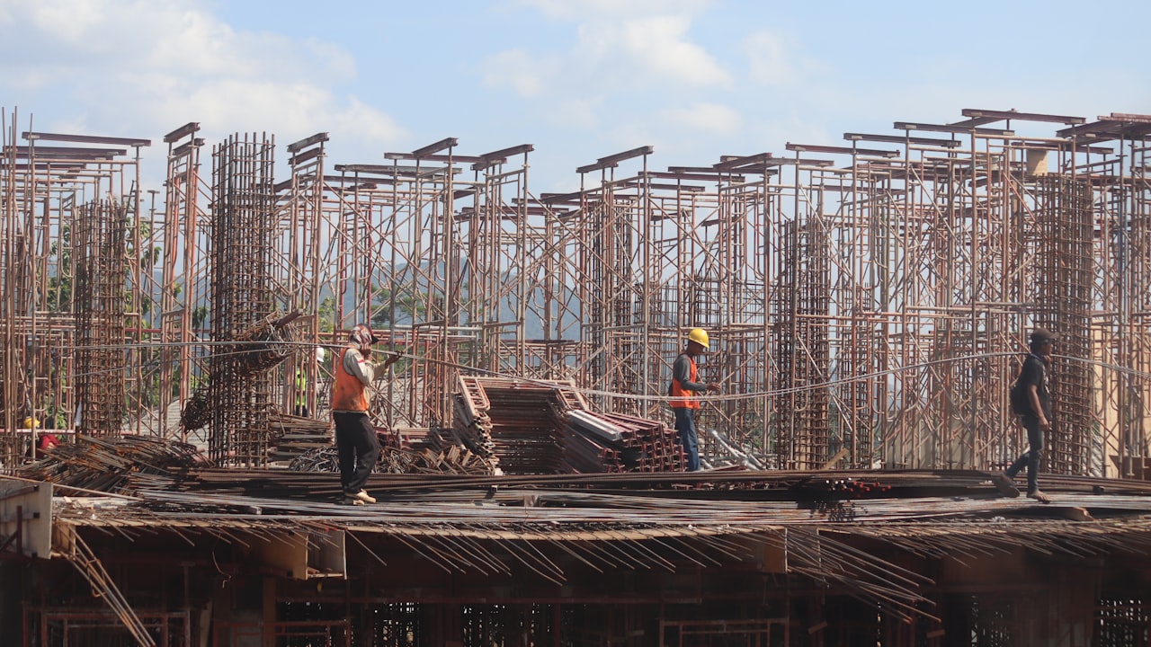 The most important safety precautions and Wearing a Safety Green Shirt